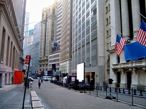 REIT_522.jpg
